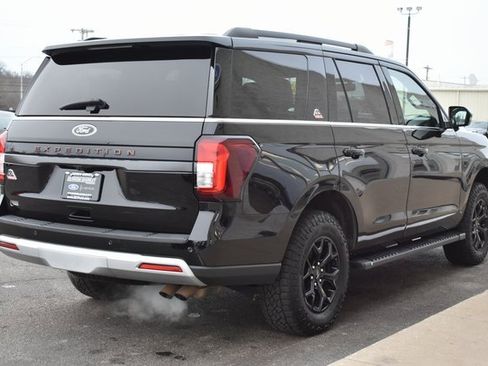 Used 2022 Ford Expedition Timberline image 6