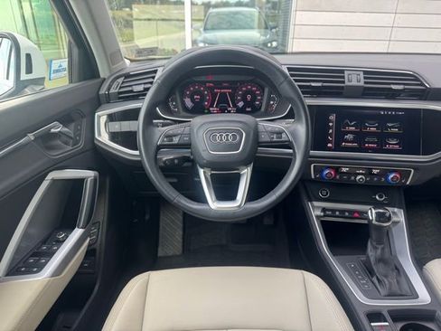 Used 2022 Audi Q3 2.0T Premium image 12