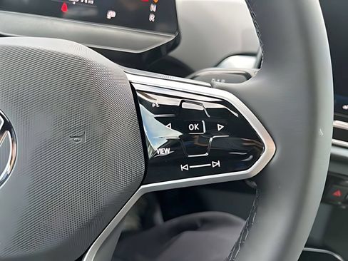 New 2026 Volkswagen ID.4 Pro AWD/4WD image 23