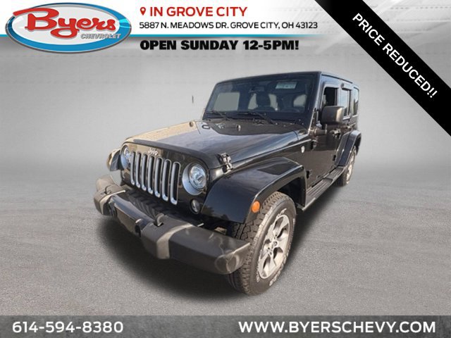 Used 2017 Jeep Wrangler Unlimited Sahara w/ Dual Top Group AWD/4WD 360° Tour