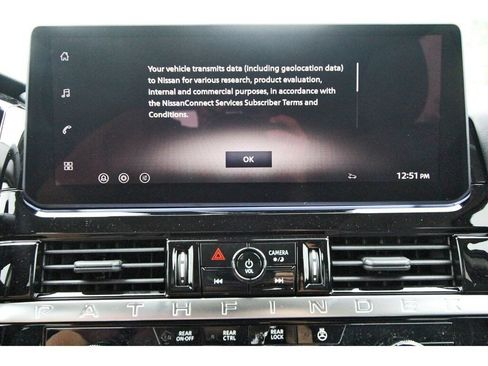 New 2026 Nissan Pathfinder SV w/ SV Premium Package FWD image 17