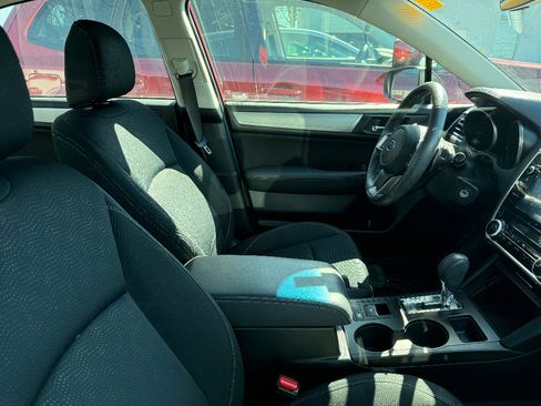 Used 2018 Subaru Legacy 2.5i Premium image 6