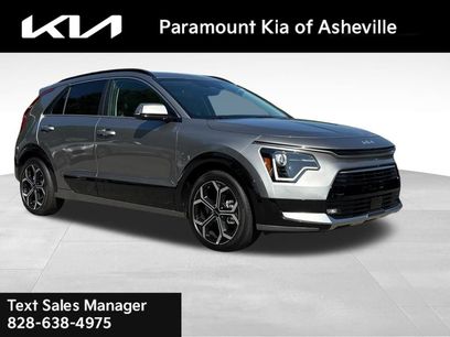 Certified 2025 Kia Niro EX Touring
