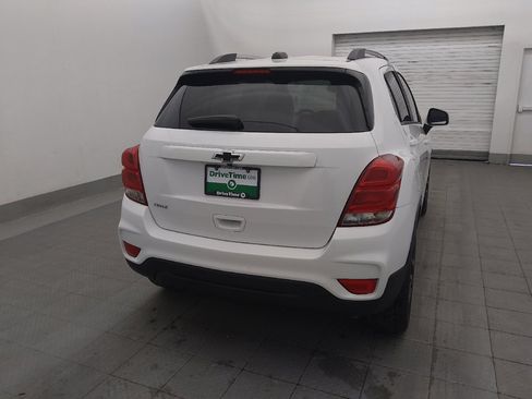 Used 2022 Chevrolet Trax LT w/ Sport Edition FWD image 7