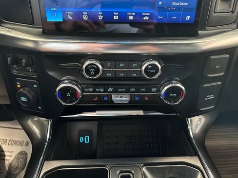 Used 2023 Ford F150 Lariat w/ Equipment Group 502A High image 20