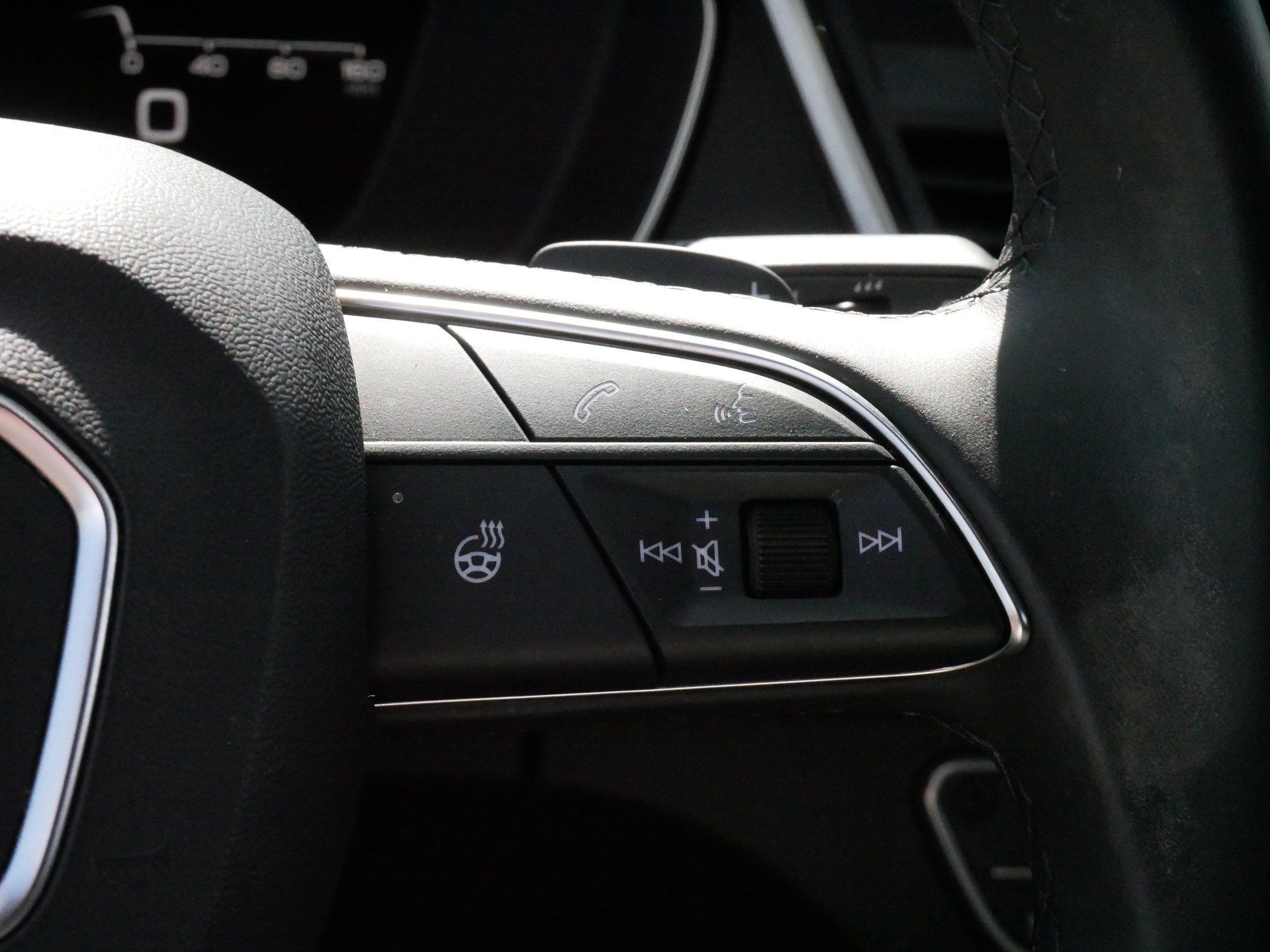 Used 2023 Audi Q5 2.0T Premium Plus w/ Premium Plus Package AWD/4WD image 25