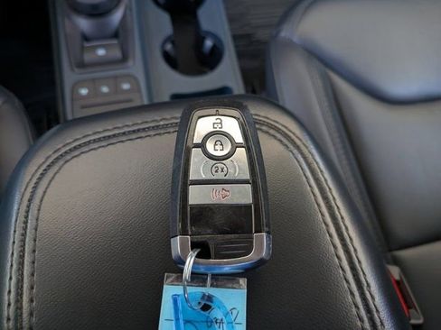 Certified 2023 Ford Maverick Lariat w/ Lariat Luxury Package image 30