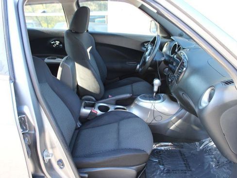 Used 2017 Nissan Juke S FWD image 10
