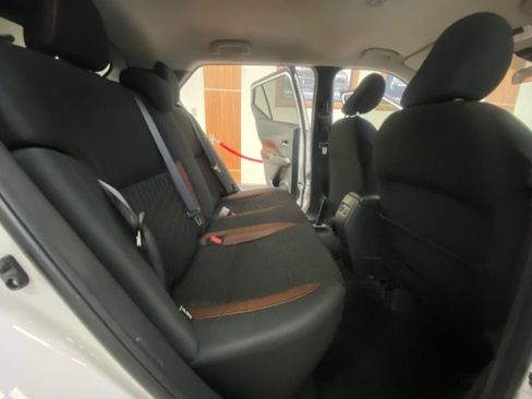 Used 2023 Nissan Kicks SR image 18