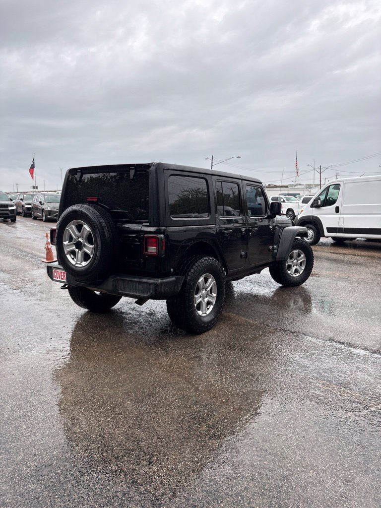 Used 2020 Jeep Wrangler Unlimited Sport S AWD/4WD image 5