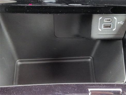 New 2026 Jeep Compass Latitude image 21