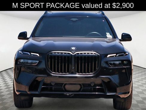 Used 2026 BMW X7 xDrive40i w/ M Sport Package AWD/4WD image 2