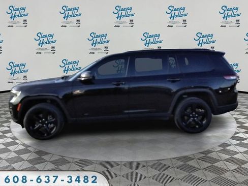 Used 2023 Jeep Grand Cherokee L Limited w/ Black Appearance Package image 8