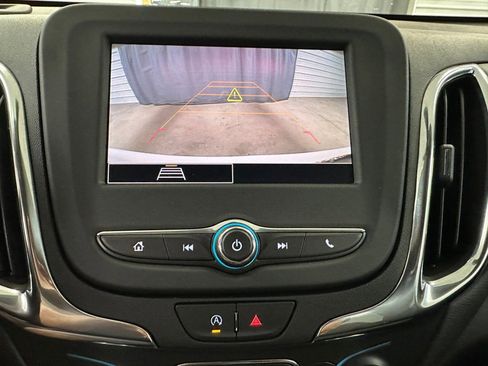 Certified 2022 Chevrolet Equinox LT image 12