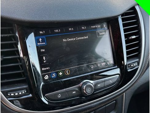 Used 2018 Chevrolet Trax LT FWD image 12