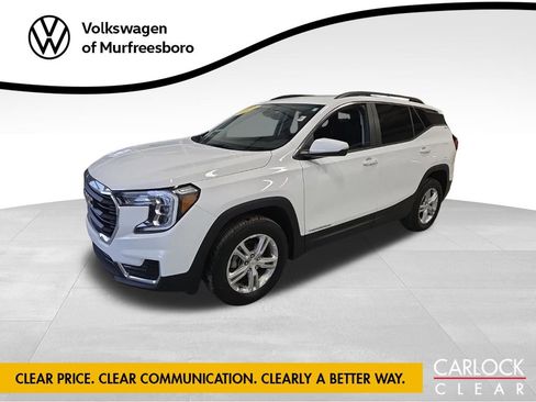 Used 2023 GMC Terrain SLE w/ Driver Convenience Package AWD/4WD image 4