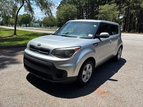 Used 2018 Kia Soul FWD image 7
