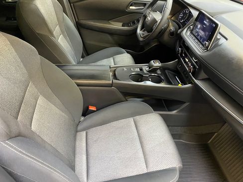 Used 2026 Nissan Rogue SV FWD image 23