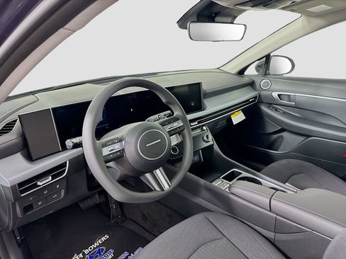 New 2026 Hyundai Sonata Blue FWD image 9