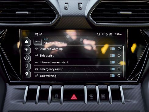 Used 2024 Lamborghini Urus Performante image 83