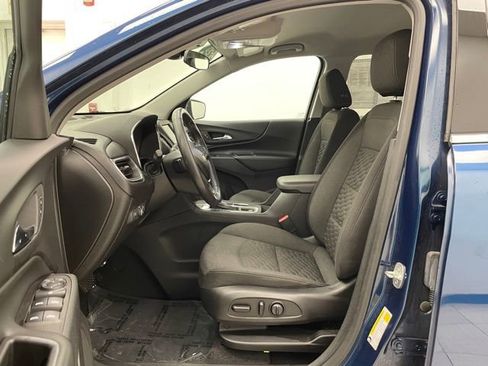 Used 2020 Chevrolet Equinox LT image 8