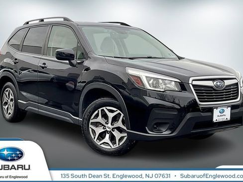 Used 2019 Subaru Forester Premium image 1