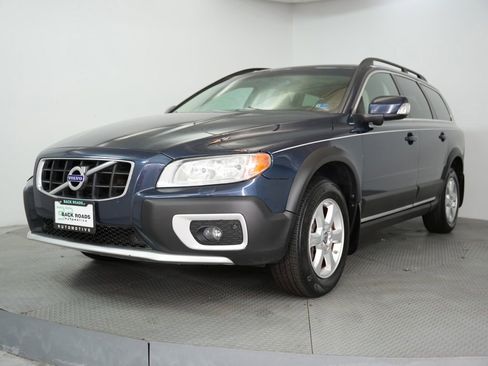 Used 2011 Volvo XC70 3.2 AWD/4WD image 3