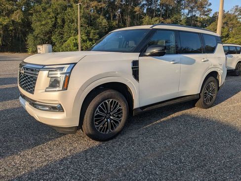New 2026 Nissan Armada SL w/ Captain's Chari Seat Package RWD image 8