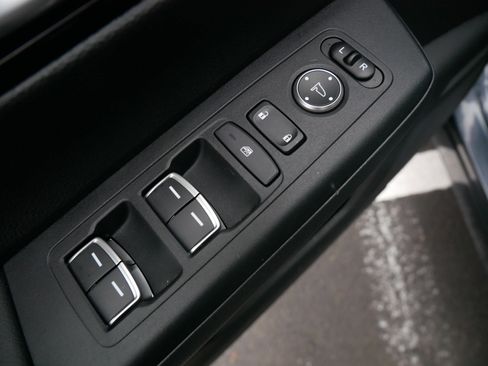 Used 2023 Honda CR-V EX-L image 19