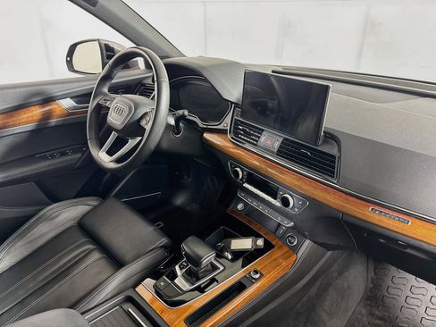 Used 2023 Audi Q5 2.0T Prestige w/ Prestige Package AWD/4WD image 29