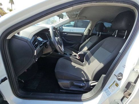 Used 2021 Volkswagen Jetta S FWD image 5