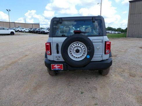 New 2026 Ford Bronco 2-Door AWD/4WD image 5