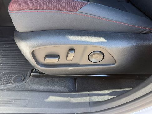 Used 2026 Chevrolet Equinox RS w/ Convenience Package III image 27