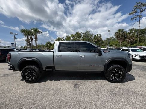 Used 2024 GMC Sierra 2500 AT4X AWD/4WD image 8