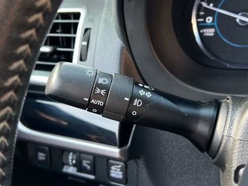 Used 2017 Subaru Forester 2.5i Touring image 81