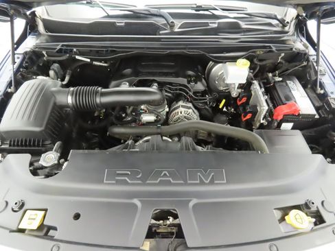 Used 2019 RAM 1500 Limited image 29