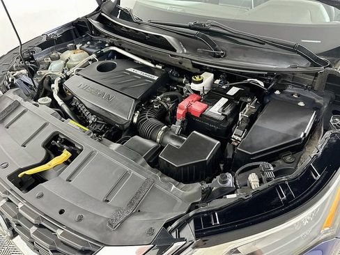 Used 2023 Nissan Rogue SV FWD image 29