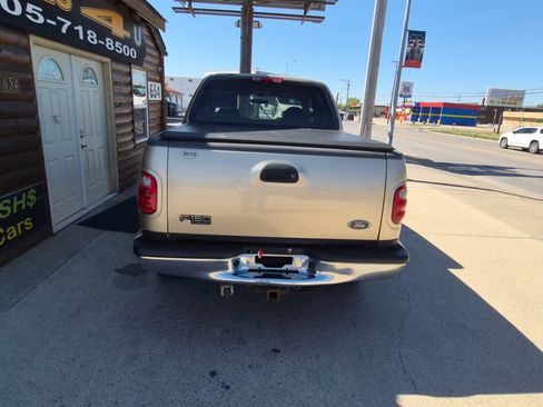 Used 2001 Ford F150 Lariat AWD/4WD image 4