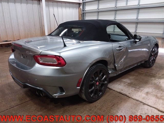 Used 2017 FIAT 124 Spider Abarth RWD image 2
