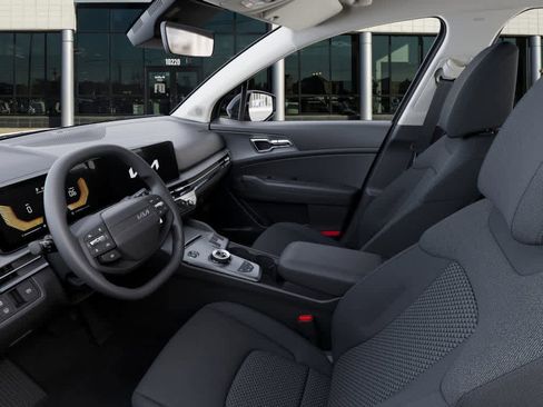 New 2026 Kia Sportage LX image 17