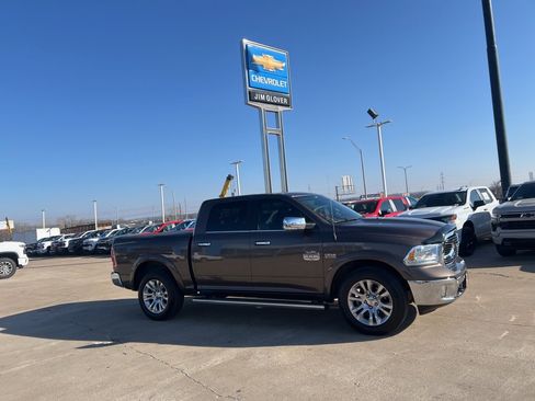 Used 2018 RAM 1500 Laramie Longhorn w/ Longhorn Southfork Package image 7