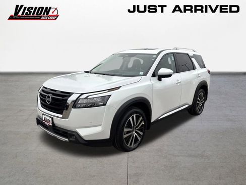 New 2025 Nissan Pathfinder Platinum w/ Cargo Package image 1