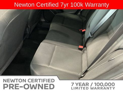 Used 2023 Nissan Rogue S FWD image 16