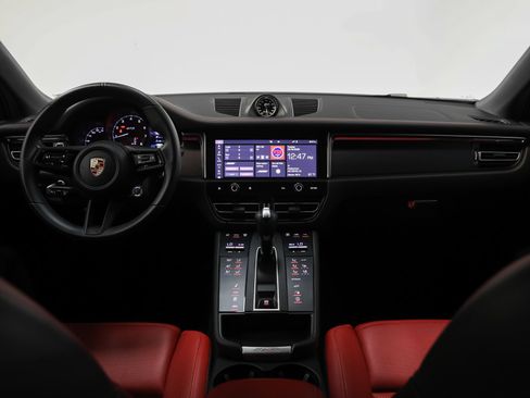 Certified 2023 Porsche Macan GTS AWD/4WD image 33