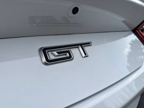 Used 2024 Ford Mustang GT RWD image 9