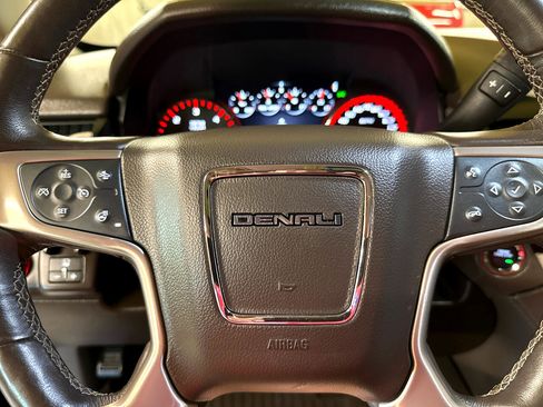 Used 2016 GMC Yukon Denali w/ Open Road Package image 17