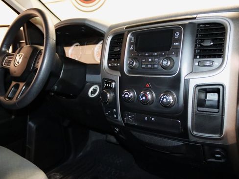 Used 2018 RAM 1500 Express image 57