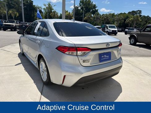 Used 2024 Toyota Corolla LE w/ LE Convenience Package FWD image 5