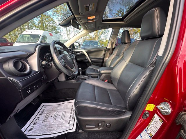Used 2018 Toyota RAV4 Limited w/ Advanced Technology Package AWD/4WD image 25