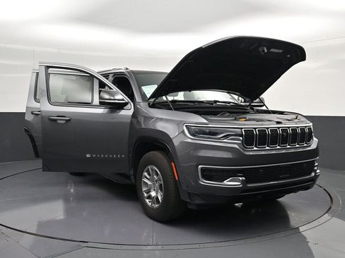 Used 2023 Jeep Wagoneer 2WD w/ Convenience Group I image 30